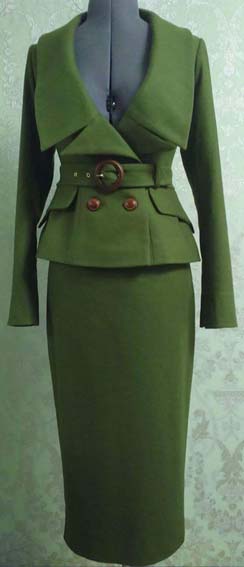 костюм зеленый жакет споясом