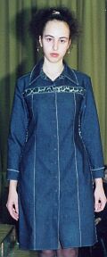 Платье из джинсовой ткани с вставками из трикотажного полотна