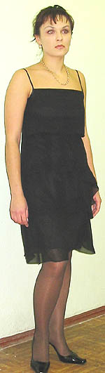Платье для коктейля из шифоновых лепестков
