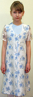 платье  из льняного шифона.  с коротким втачным рукавом с завышенной линией талии.