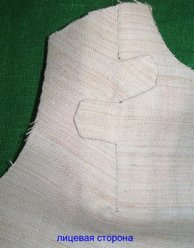 modeling of decorative elements in a breast shoulder tuck