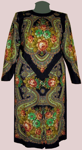 Dress from Pavlovo-Posad shawls - design, construction and tailoring by Ludmila Serova