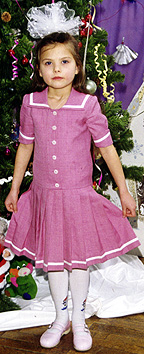 Платье в морском стиле с плосколежащим воротником для девочки курсы школа кроя и шитья Людмилы Серовой