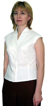 Блузка  Цельнокроеный воротник-стойка,  цельнокроеный рукав «японка».