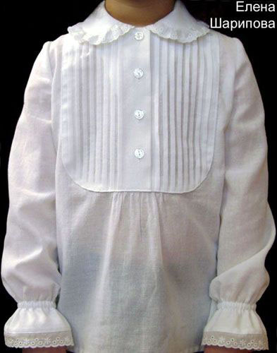 Blouse with small pleats for girls