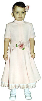 Dress with short set-in sleeves, with through the lazy loop closure and with underskirt for girls